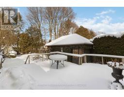 402 VICTORIA STREET - 42