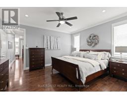 3383 PIONEER PARKWAY - 26