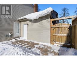 65 PADDOCK GREEN CRESCENT - 28