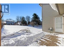 65 PADDOCK GREEN CRESCENT - 29