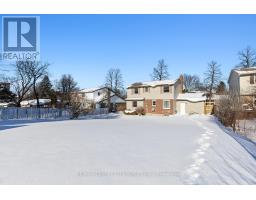 65 PADDOCK GREEN CRESCENT - 30