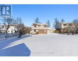 65 PADDOCK GREEN CRESCENT - 31