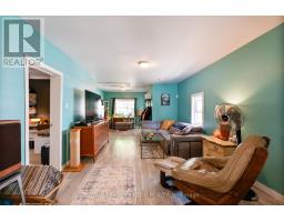 61 BRISCOE STREET W - 13