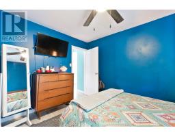 61 BRISCOE STREET W - 19