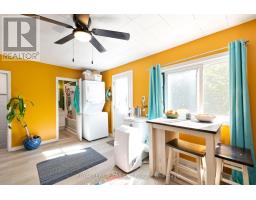 61 BRISCOE STREET W - 23