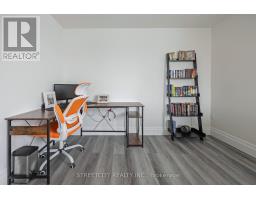 407 - 333 COMMISSIONERS ROAD W - 8