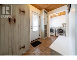 182 VICTORIA STREET - 23