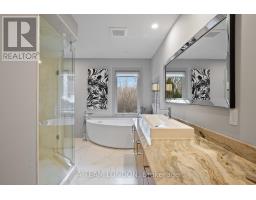 15 BAYSIDE COURT - 28