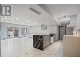 15 BAYSIDE COURT - 34