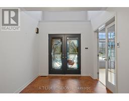 15 BAYSIDE COURT - 5