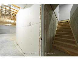 1041 WILLOW DRIVE W - 39