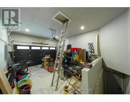 1041 WILLOW DRIVE W - 40