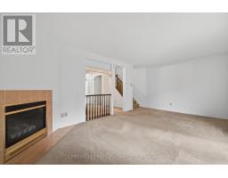 11 - 141 CONDOR COURT - 18