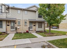 11 - 141 CONDOR COURT - 2