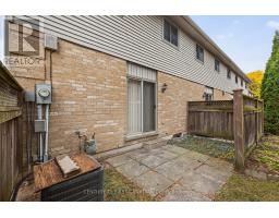 11 - 141 CONDOR COURT - 39