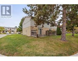 11 - 141 CONDOR COURT - 41