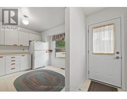 11 - 141 CONDOR COURT - 8