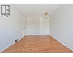 224 MARTINET AVENUE - 23