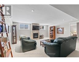 111 - 2250 BUROAK DRIVE - 29