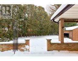 247 REGAL DRIVE - 40