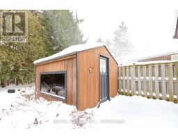 247 REGAL DRIVE - 44