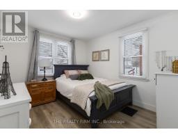 352 HALE STREET - 15