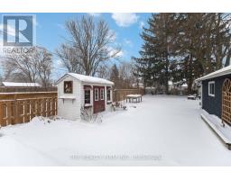 352 HALE STREET - 45