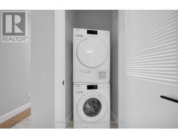 A120 - 2062 LUMEN DRIVE - 16