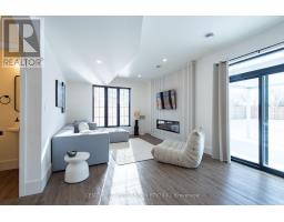 18 MCNAB STREET - 13