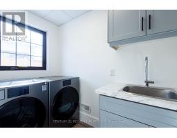 18 MCNAB STREET - 26