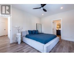 18 MCNAB STREET - 30