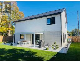 18 MCNAB STREET - 43