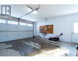 18 MCNAB STREET - 50