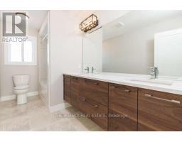 3126 REGIMENT ROAD W - 16