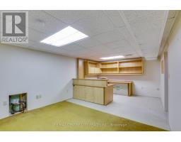 147 SUSAN AVENUE - 32