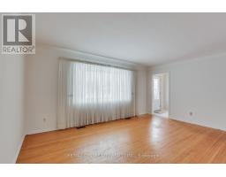 147 SUSAN AVENUE - 8