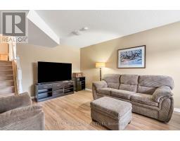 1423 SOUTH WENIGE DRIVE - 26