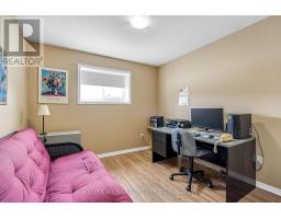 1423 SOUTH WENIGE DRIVE - 27