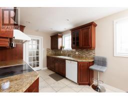 118 ROSAMOND CRESCENT - 13