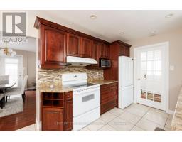 118 ROSAMOND CRESCENT - 15