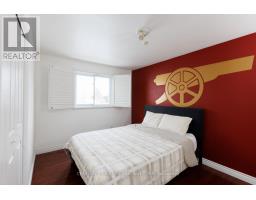 118 ROSAMOND CRESCENT - 21