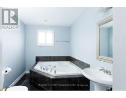 118 ROSAMOND CRESCENT - 25