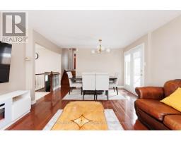 118 ROSAMOND CRESCENT - 6