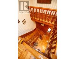 218 WOODSTOCK STREET N - 23