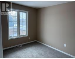 15 - 1853 BLACKWATER ROAD S - 10