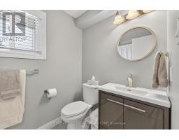 3 - 35 WATERMAN AVENUE - 18