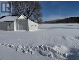 9106 POWERS ROAD - 3