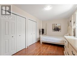 632 THORNWOOD DRIVE - 18