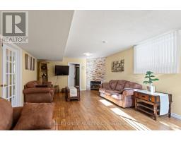 632 THORNWOOD DRIVE - 26