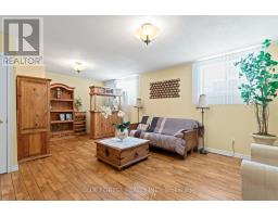 632 THORNWOOD DRIVE - 31